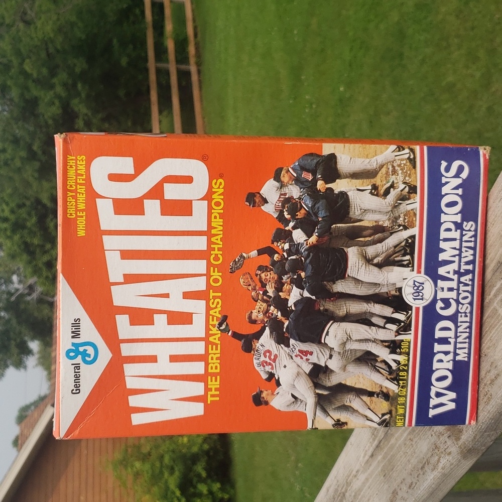 Vintage 1987 Wheaties Twins  champions Unopened Box